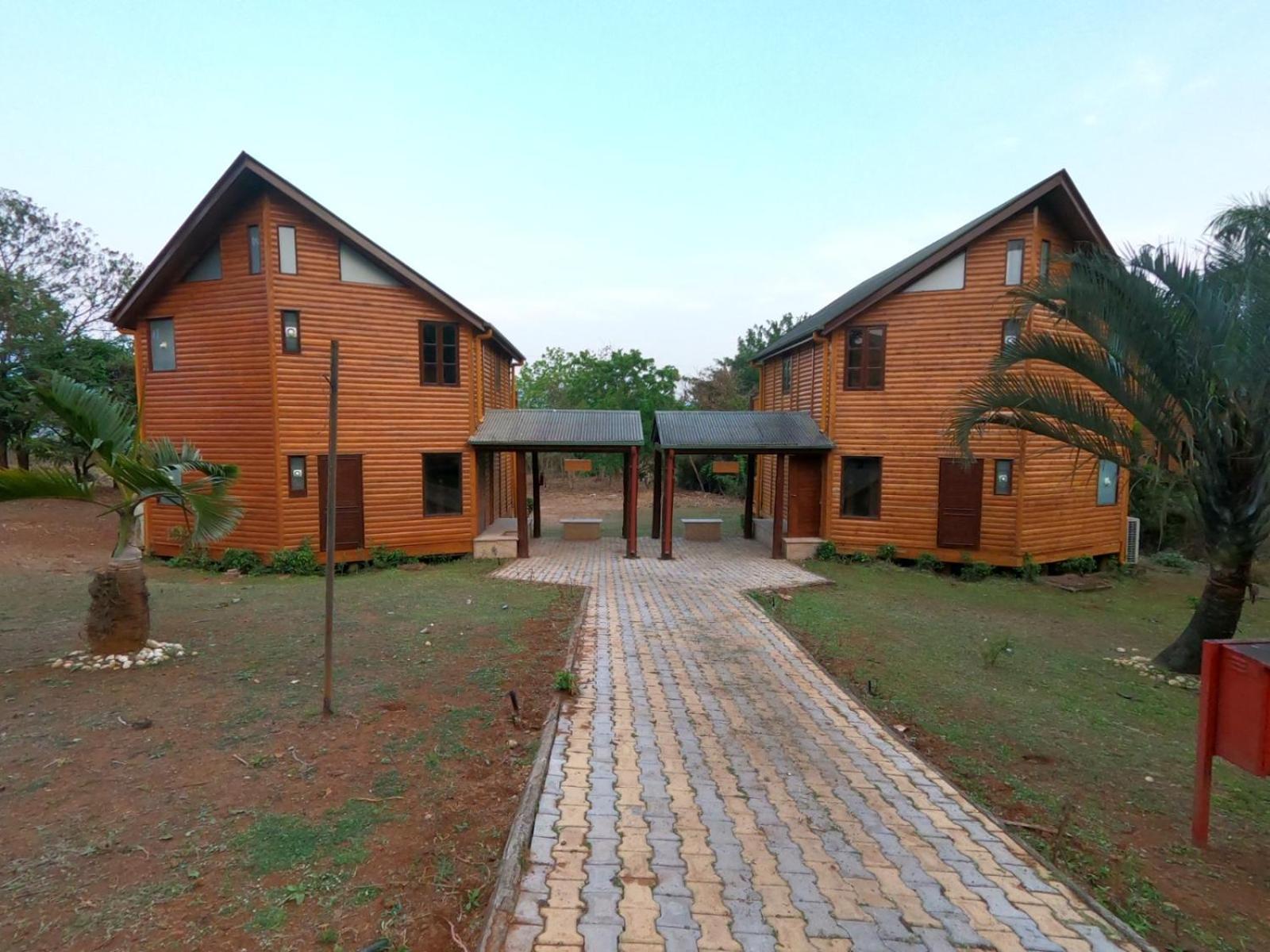Aamby Valley City Lonavala Ngoại thất bức ảnh The resort's main building