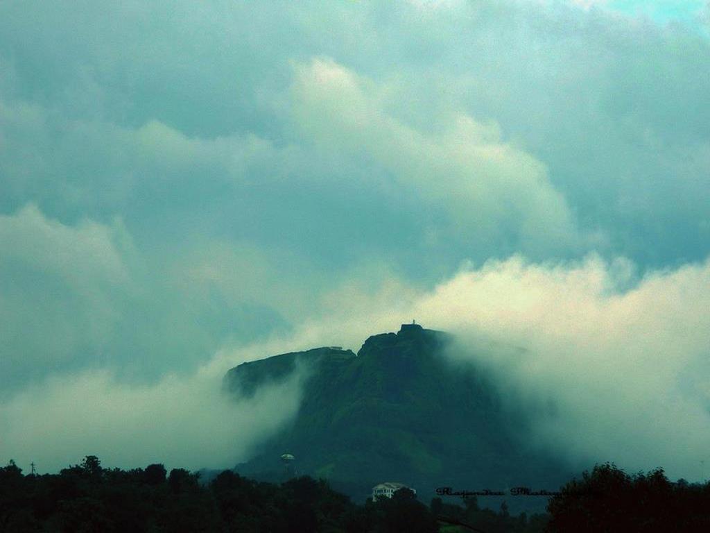 Aamby Valley City Lonavala Ngoại thất bức ảnh The Rock of Gibraltar