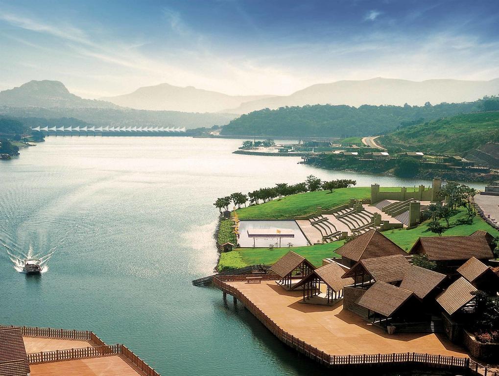 Aamby Valley City Lonavala Ngoại thất bức ảnh The resort