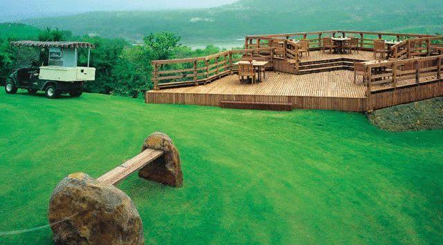 Aamby Valley City Lonavala Ngoại thất bức ảnh The deck at the Stone House