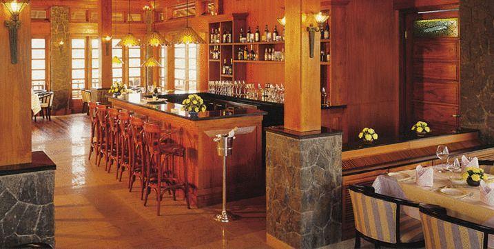 Aamby Valley City Lonavala Ngoại thất bức ảnh The bar at the restaurant